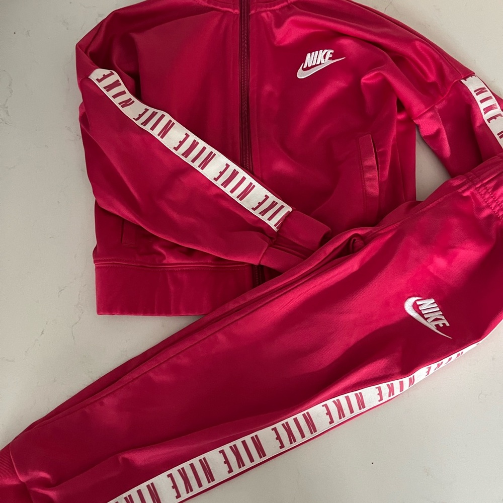 Nike Kids Hot Pink Tracksuit Set 3T